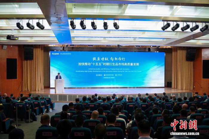 如何玩转体育电竞，掌握赛场先机 - 问鼎娱乐官网2